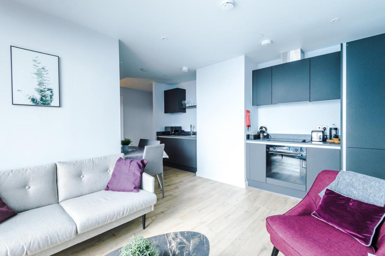 Hilltop Serviced Apartments - Deansgate แมนเชสเตอร์ ภายนอก รูปภาพ