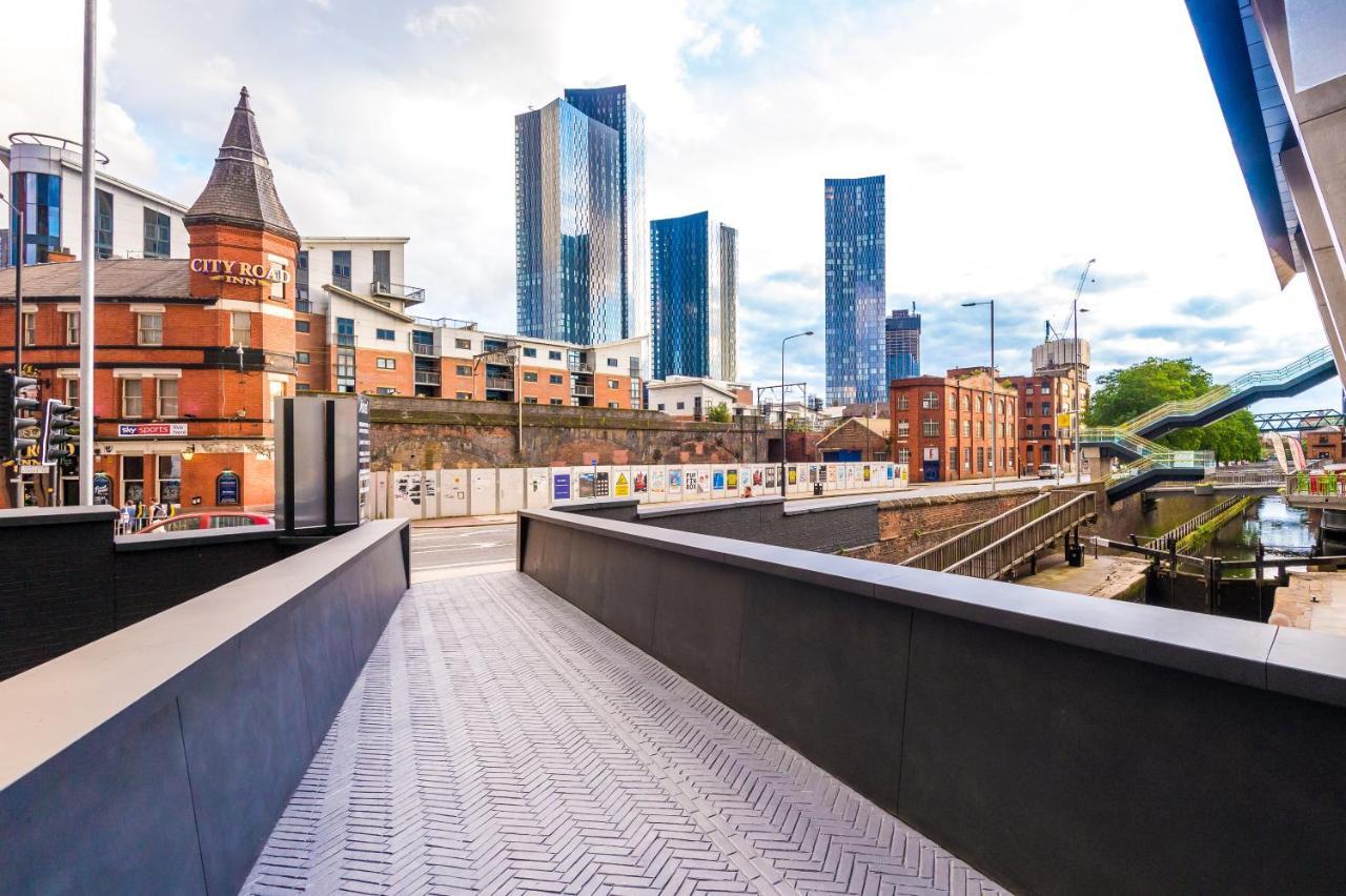 Hilltop Serviced Apartments - Deansgate แมนเชสเตอร์ ภายนอก รูปภาพ