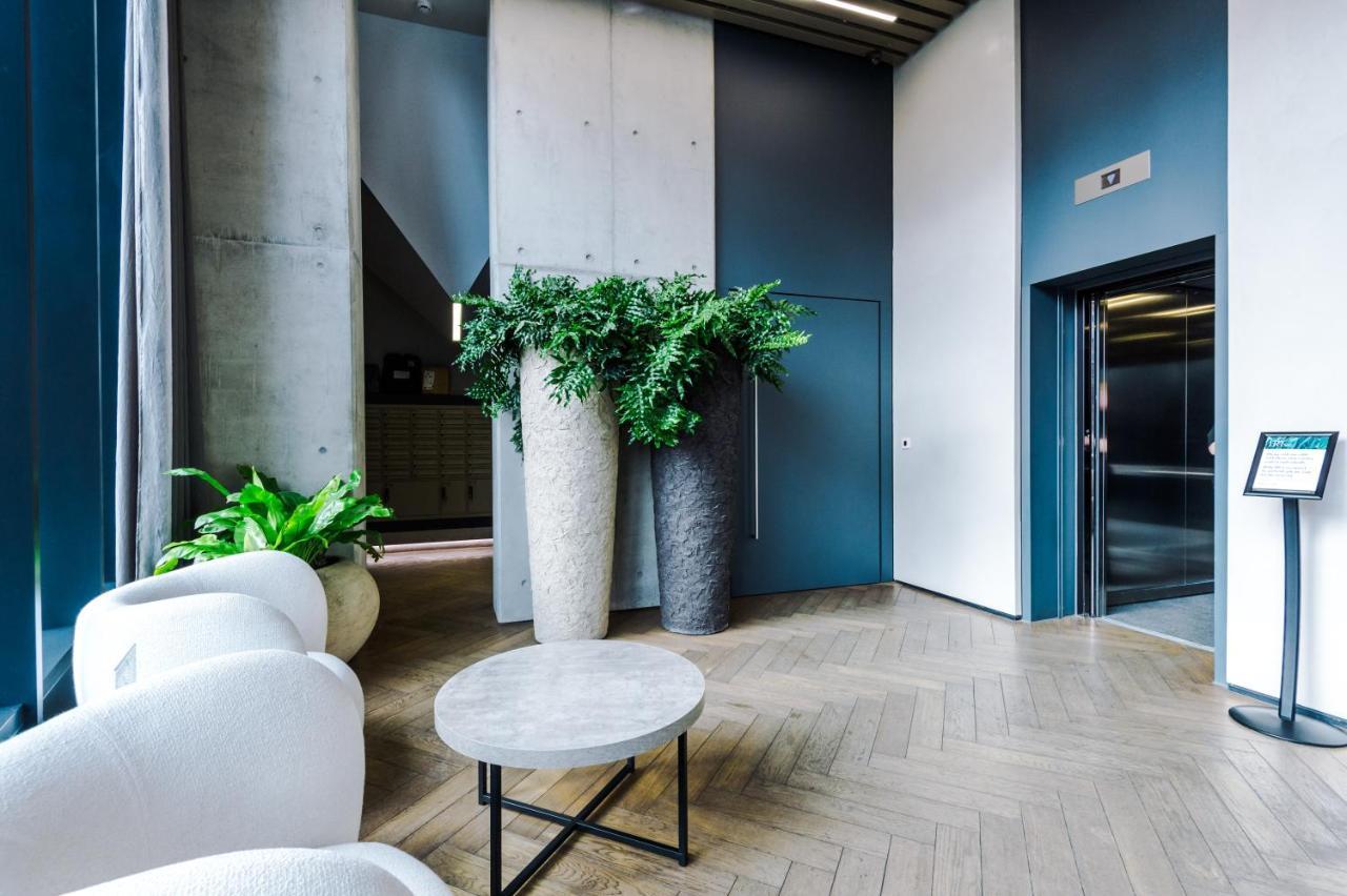 Hilltop Serviced Apartments - Deansgate แมนเชสเตอร์ ภายนอก รูปภาพ